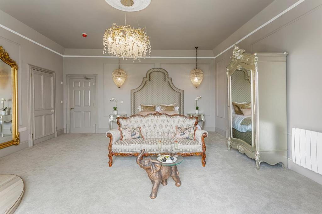 Welbeck Manor And Golf Hotel Sparkwell Екстериор снимка